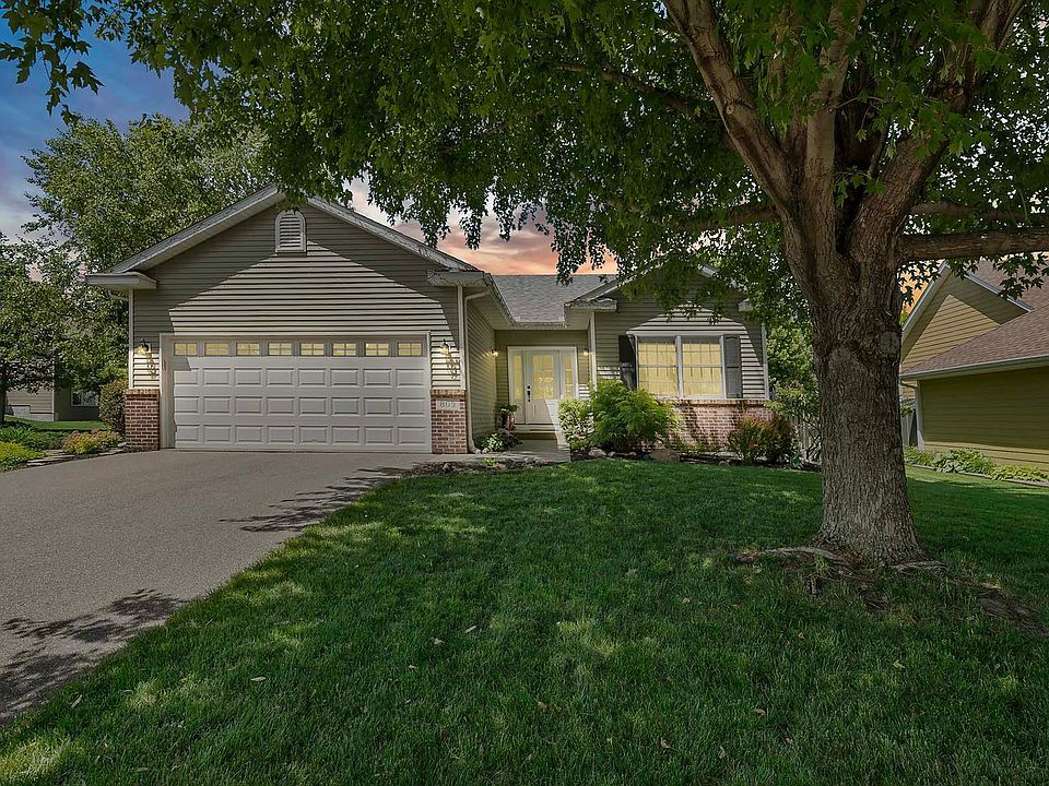 1st image of 805 Saint Lawrence Dr