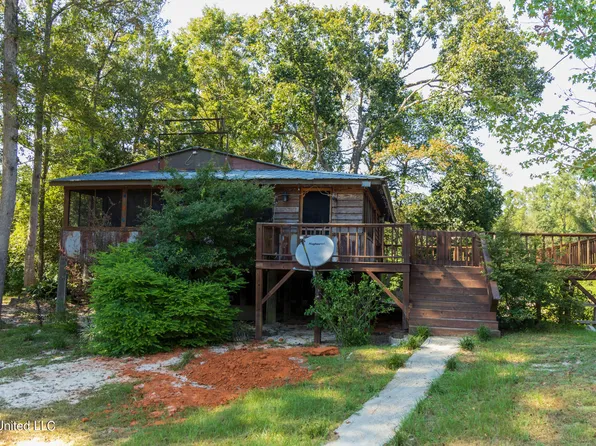 5195 Highway 26, Wiggins, MS 39577