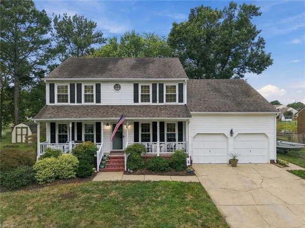 512 Hatteras Cres, Chesapeake, VA 23322
