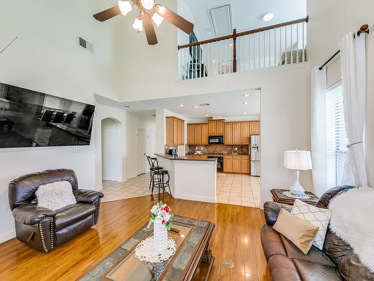4605 Tina Dr — Photo 7
