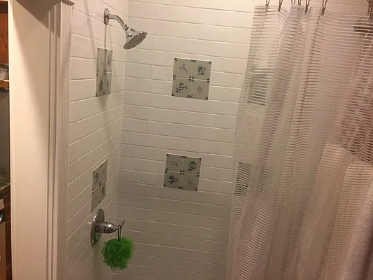 Rented by Joseph Jackson, Landlord | media 17