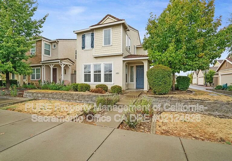 11091 International Dr — Photo 34