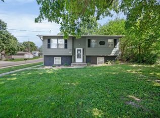 1237 Evans St, Des Moines, IA 50315