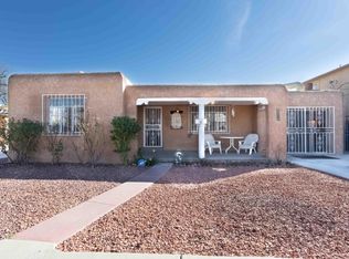 2214 Dora Ave NW, Albuquerque, NM 87104