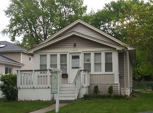 18453 Oakwood Ave, Lansing, IL