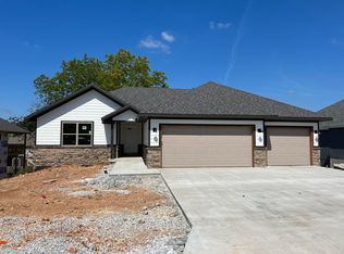 2025 Bull Run Rd, Ozark, MO 65721