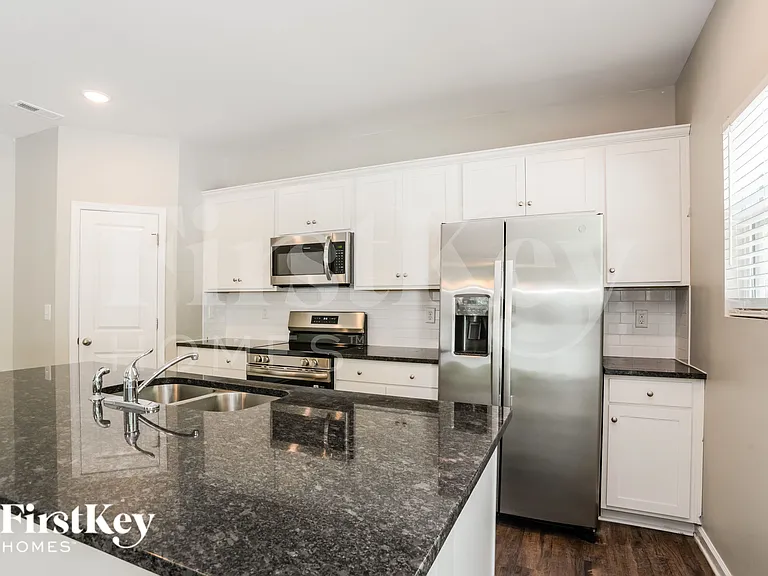 5615 Cobblestone Glen Dr — Photo 5