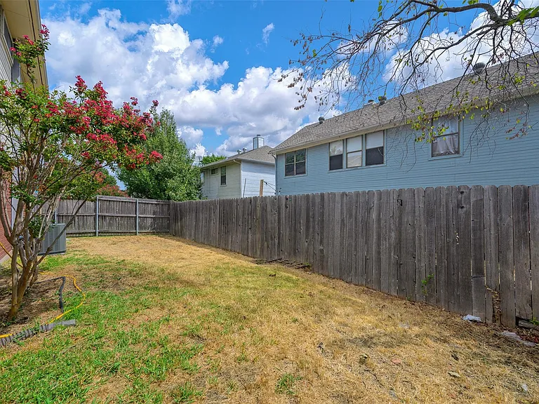 3404 Napolean Ct — Photo 23