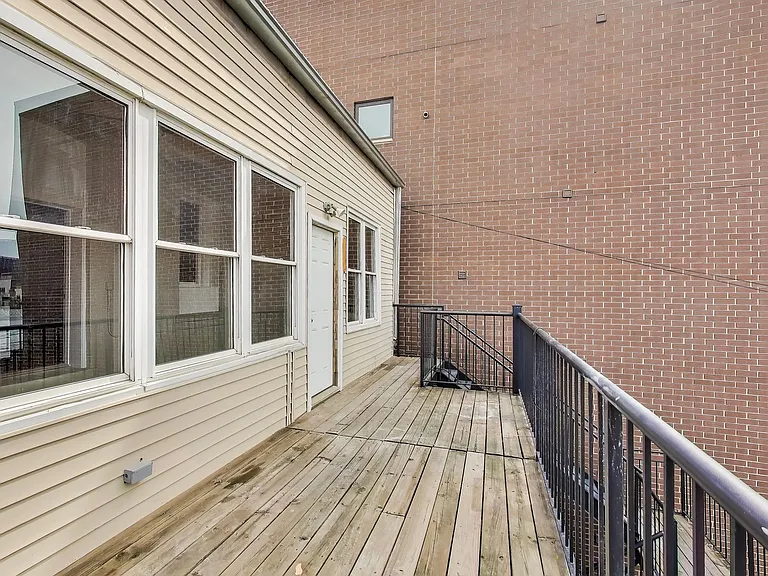 1429 W Grand Ave #3F — Photo 29