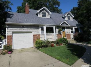52 Ruth Blvd, Commack, NY 11725