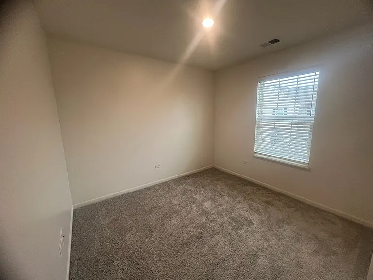 285 Lakeshore Dr — Photo 19