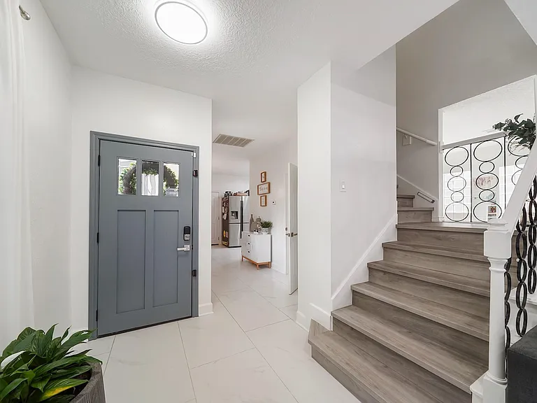 14402 Westbury Ct — Photo 17