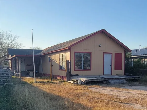 1451 S Vermont Ave, Mercedes, TX 78570