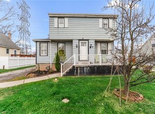 17 Heather Rd, Cheektowaga, NY 14225
