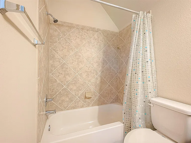 14113 Timber Bluff Dr — Photo 30