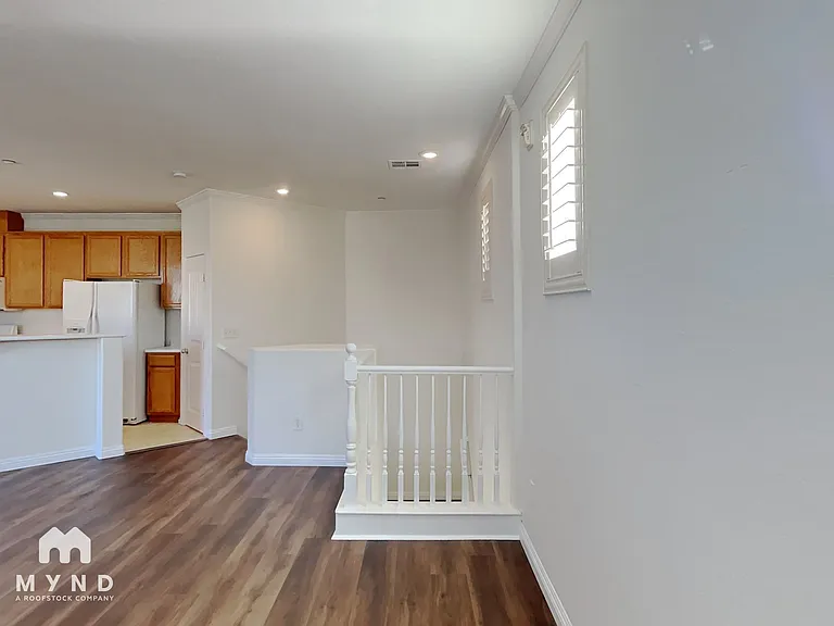 495 Westminster Hall Ave #103 — Photo 9