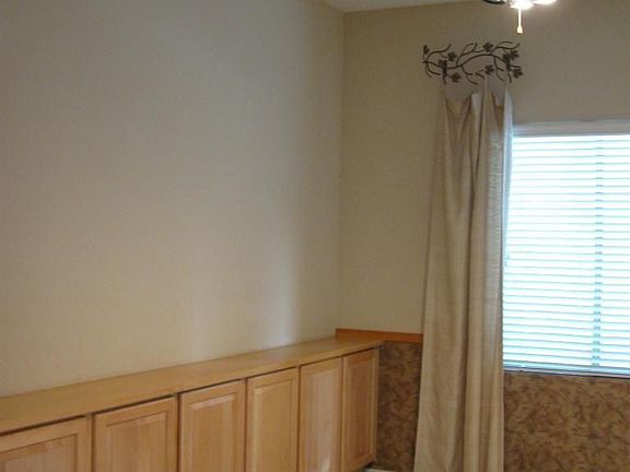 3rd image of 2726 N Cabot Cir