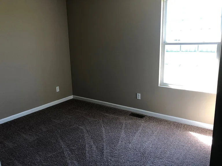 1651 W Kole Dr #B — Photo 9