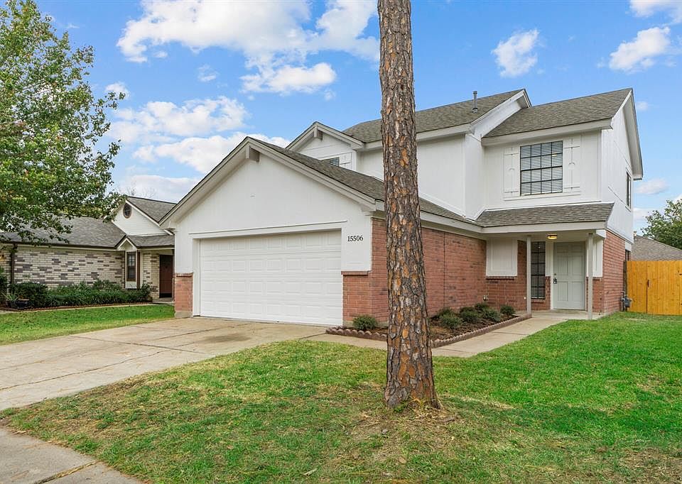 1st image of 15506 Scenic Haven Dr