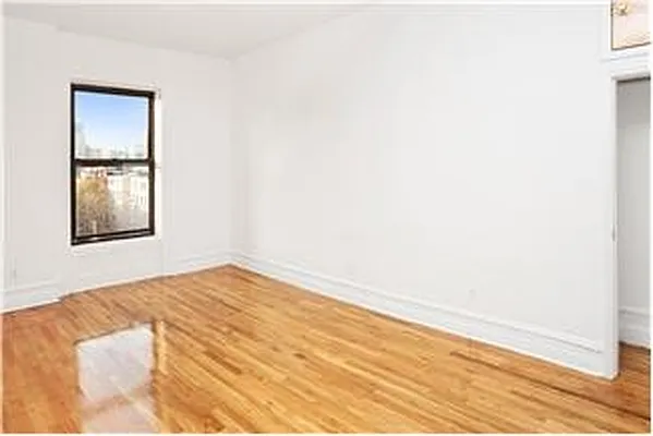 Rented by Nest Seekers International | media 11