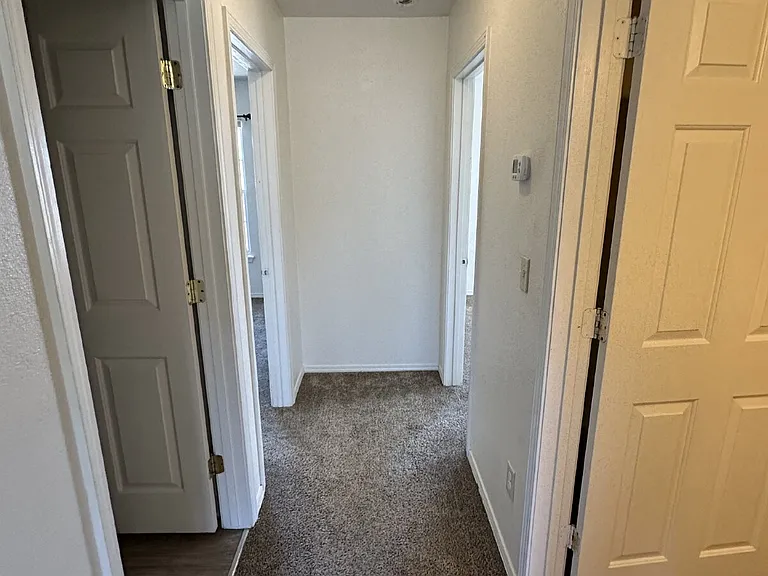 120 Davis Ave #202 — Photo 14