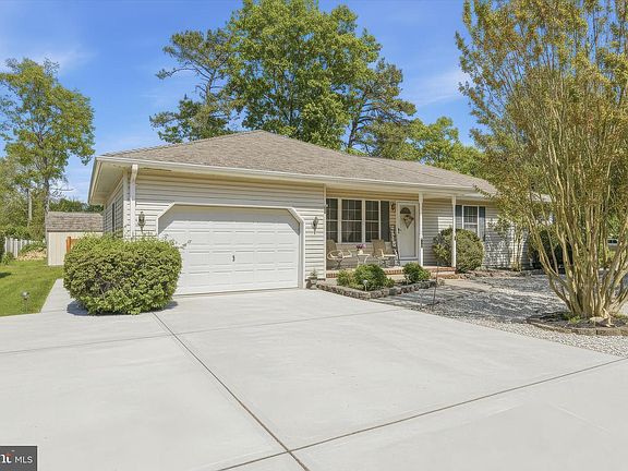 3rd image of 1500 Sommerell Ave