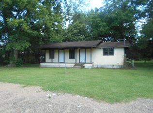 1002 Van Norman Curv, McComb, MS 39648