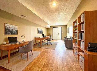 208 NW Monroe St, Lees Summit, MO 64063