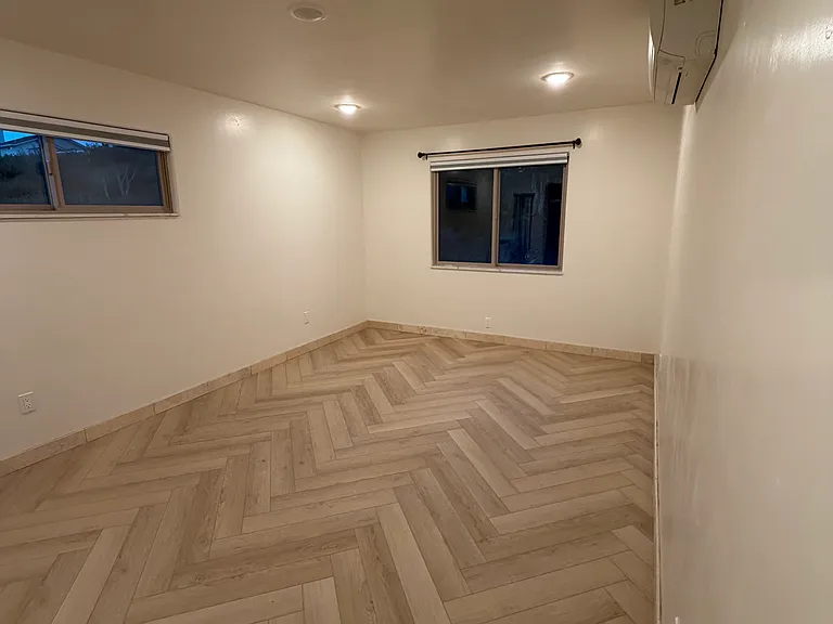 6438 La Paloma St — Photo 2