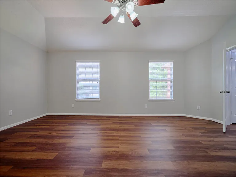 8230 Silent Deep Dr — Photo 16