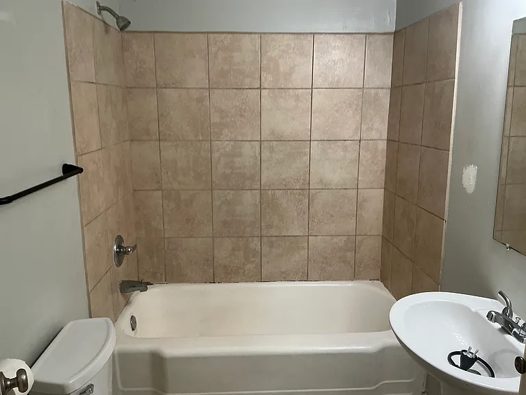 116 Beechwood Ave — Photo 12