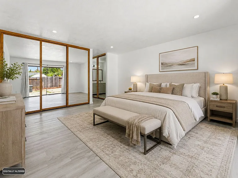 800 Locust Dr — Photo 38