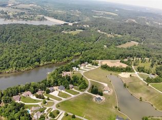 377 Cave Heights Ln, Falls Of Rough, KY 40119
