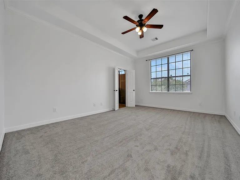 711 Aulia Ln — Photo 20