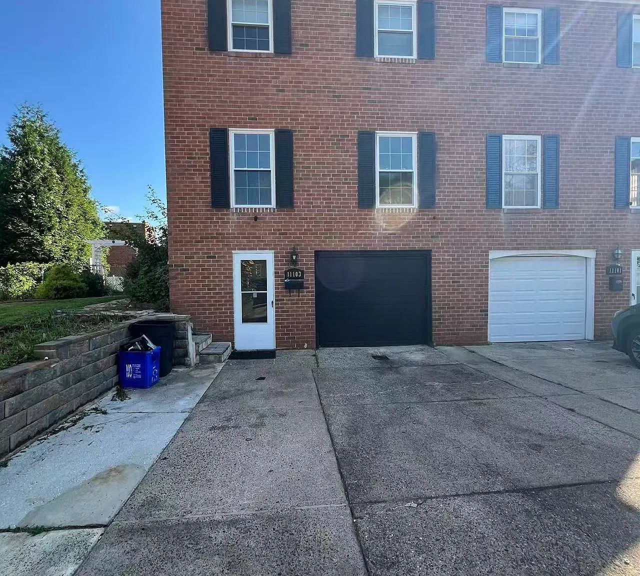 3 bed, 2.5 bath, 1742 sqft, $2,600 — Photo 1