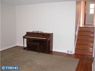 228 Cowbell Rd, Willow Grove, PA 19090