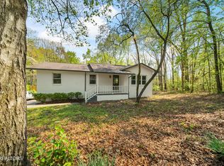 9510 Daybreak Dr, Knoxville, TN 37931