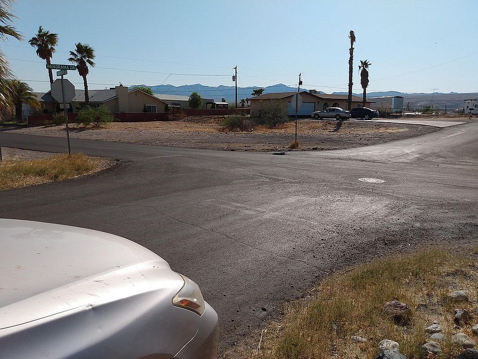 1st image of 2085 Panorama Dr