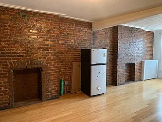 Rented by Premier Metro Realty Corp