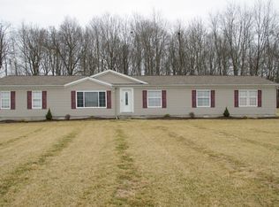 118 Tower Dr, Cannelburg, IN