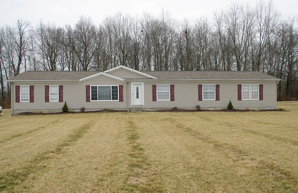 118 Tower Dr photo 1