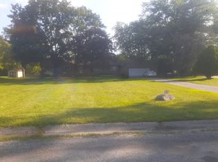 1145 Dyemeadow Ln, Flint, MI 48532