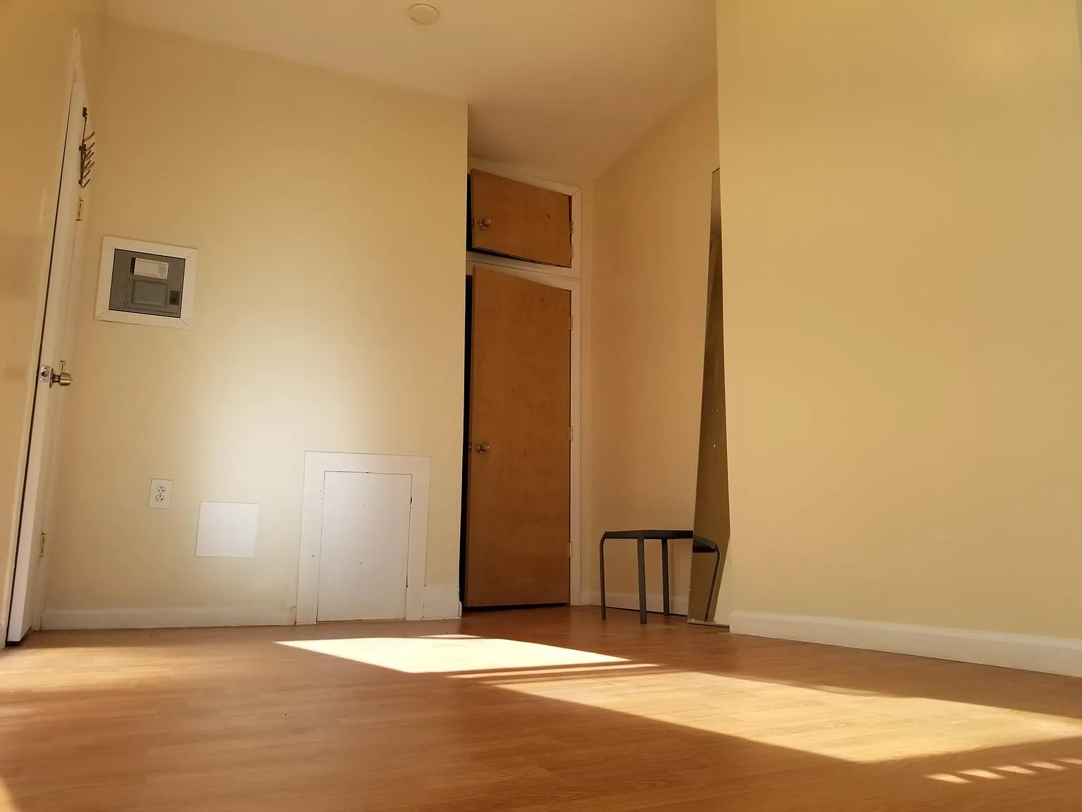 51 Gardner Ave — Photo 4