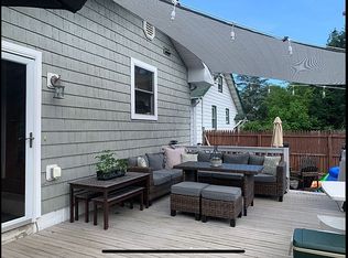 212 Oakhurst Rd, Oakhurst, NJ 07755