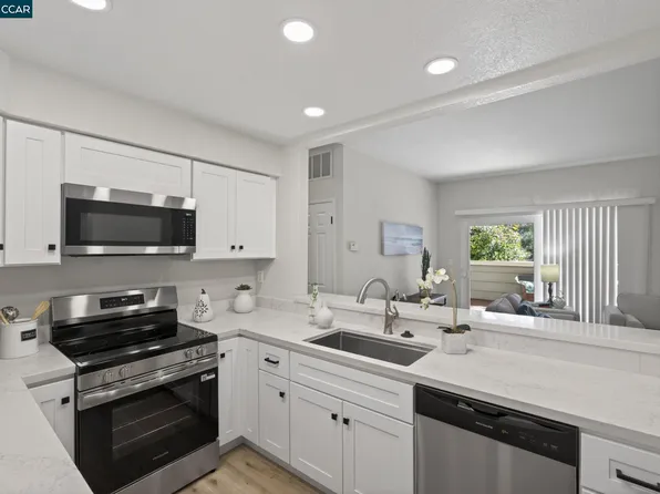 171 Norris Canyon Ter APT C, San Ramon, CA 94583