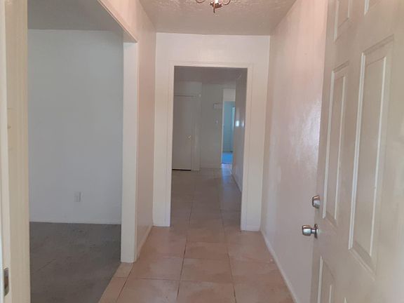 3rd image of 11830 Monticeto Ln