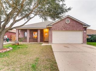 203 Cavalry Trl, Elgin, TX 78621