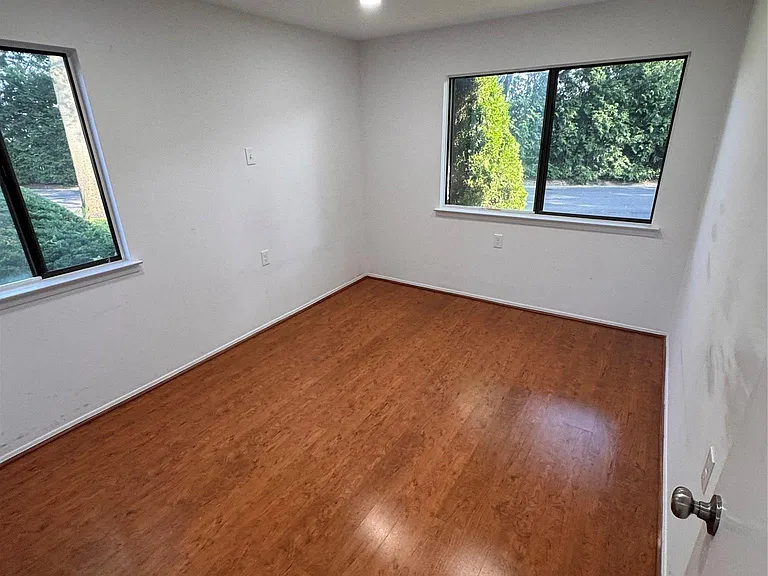 20 Strathmore Gate Dr — Photo 11