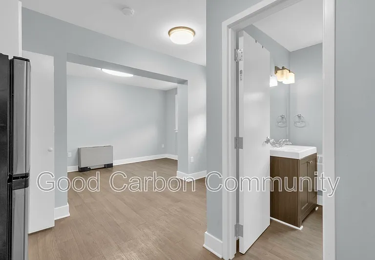 2136 Main St #102 — Photo 10