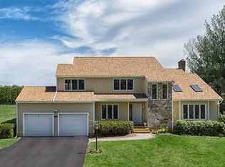 85 Pine Hill Rd, Southborough, MA 01772